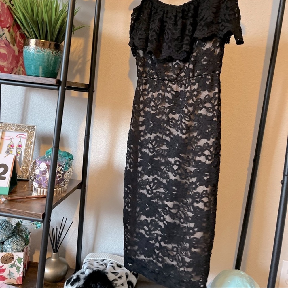 Lace dress